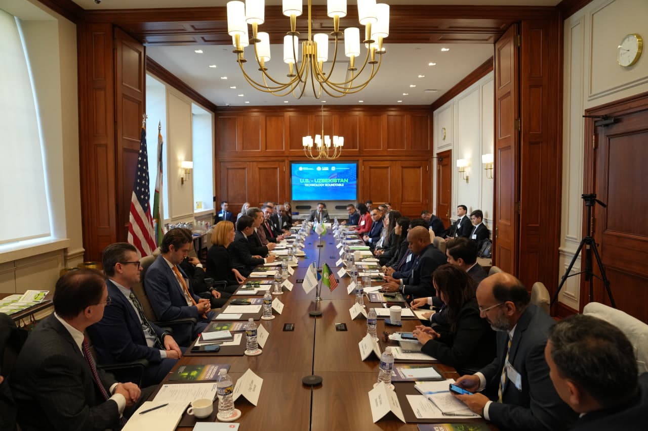 Uzbek Delegation Discusses Prospects for IT Cooperation at the U.S. Chamber of Commerce